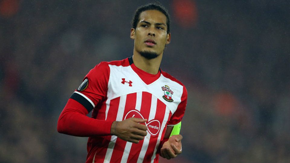 Bek Tengah Southampton, Virgil van Dijk. Copyright: &copy; CATHERINE IVILL/GETTY IMAGES